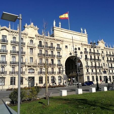 Hospedaje Menendez Pelayo Сантандер Екстериор снимка