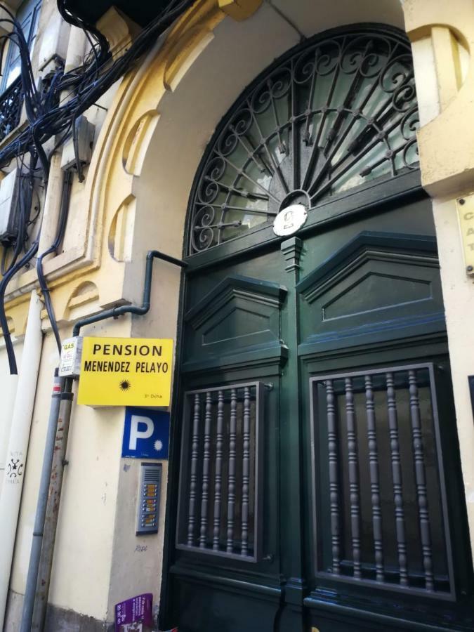 Hospedaje Menendez Pelayo Сантандер Екстериор снимка